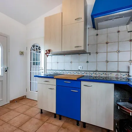 Вилла Seaside Retreat Casa Romana *