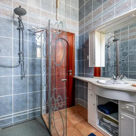 Villa Seaside Retreat Casa Romana