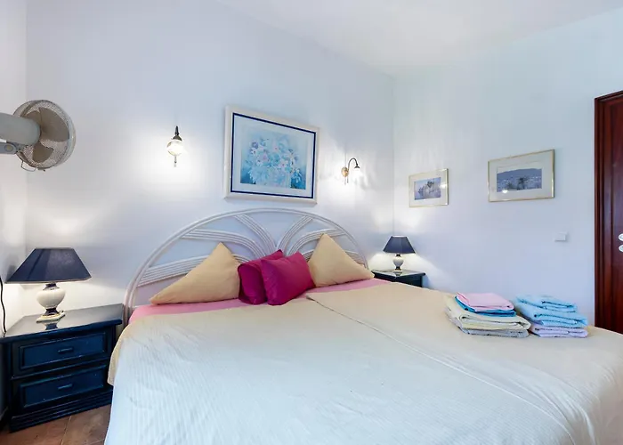 Seaside Retreat Casa Romana Senhora da Luz