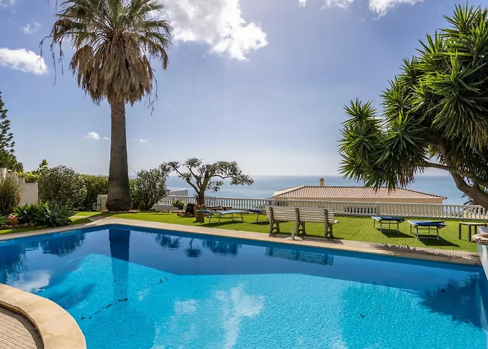 Seaside Retreat Casa Romana Senhora da Luz