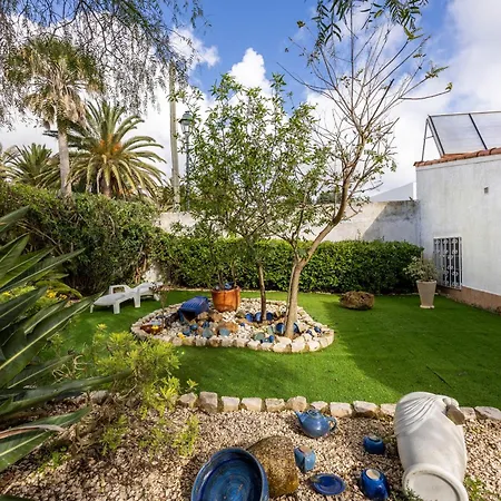 Seaside Retreat Casa Romana Villa *