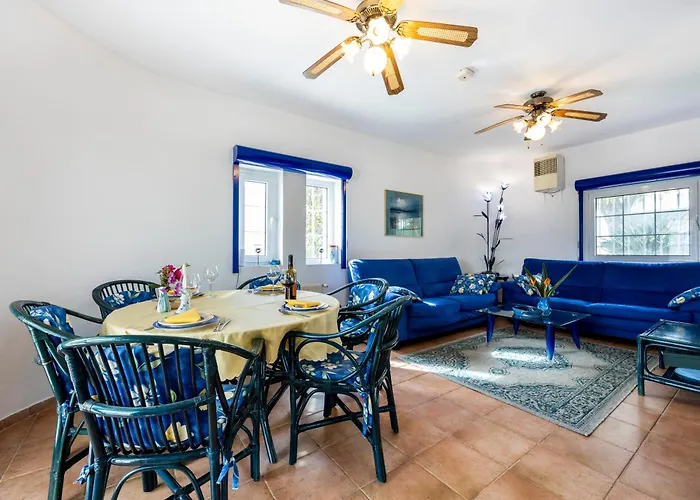 Seaside Retreat Casa Romana فيلة Luz